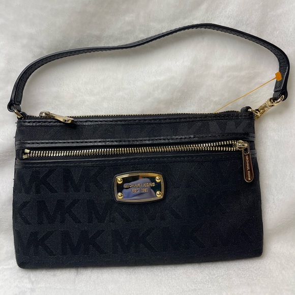Michael Kors black canvas wristlet - Picture 2 of 9